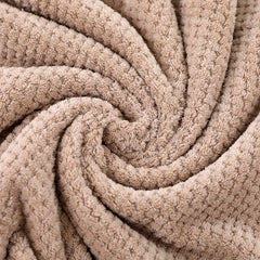 Boluoge large bath towel, thickened absorbent quick drying beach towel, coral fleece bath towel, household adult towel