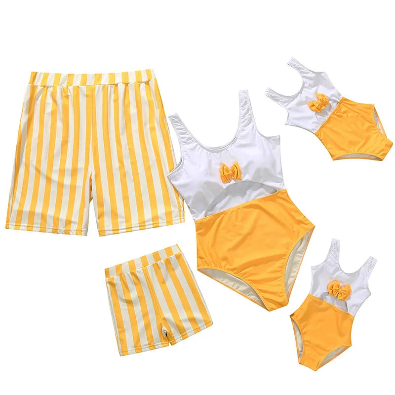 New Family Matching Outfits Leaf Printed Matching Swimsuit Family Look Floral Full Print Multi-color One-piece Matching Swimwear
