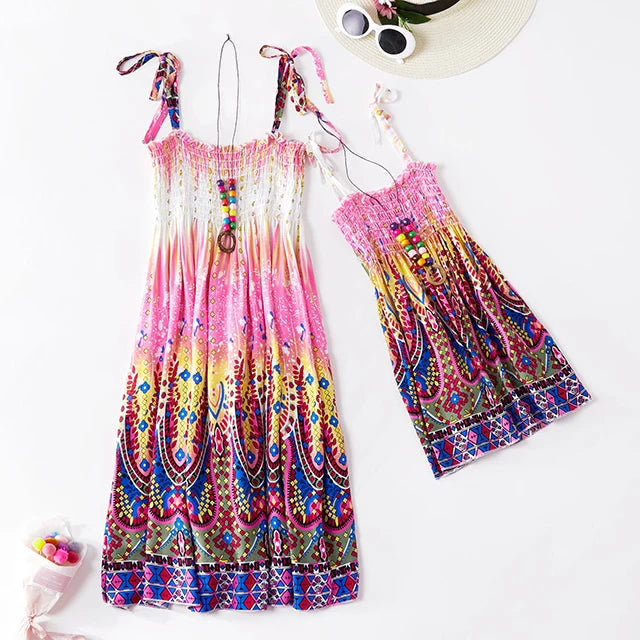 Summer Family Dress Mother and Daughter Matching Outfits Bohemian Beach Floral Sundress Dresses For Mom Girl Family Look Sets