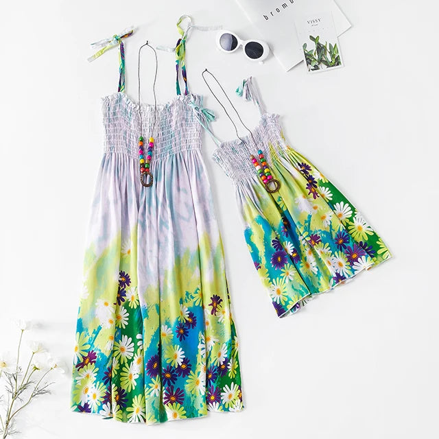 Summer Family Dress Mother and Daughter Matching Outfits Bohemian Beach Floral Sundress Dresses For Mom Girl Family Look Sets