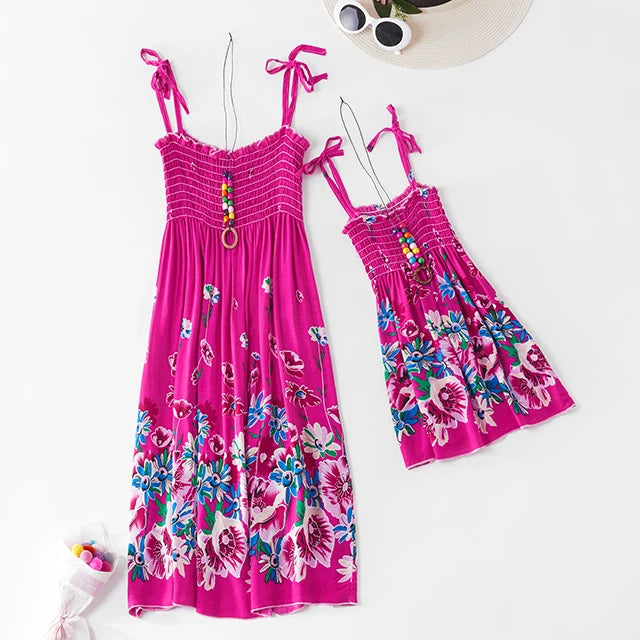 Summer Family Dress Mother and Daughter Matching Outfits Bohemian Beach Floral Sundress Dresses For Mom Girl Family Look Sets