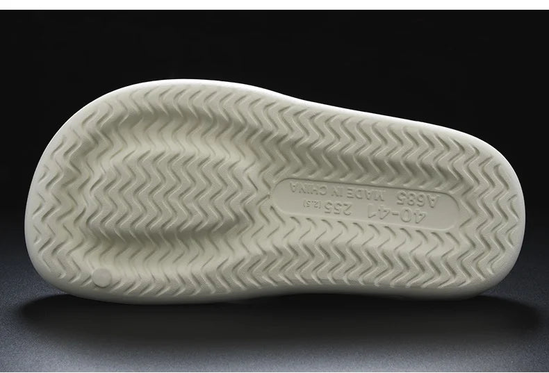 New Man Women Slippers Flip Flops Indoor Outdoor Beach Sandals Super Soft Bottom Slides Non-slip Thick Soled Men Slippers