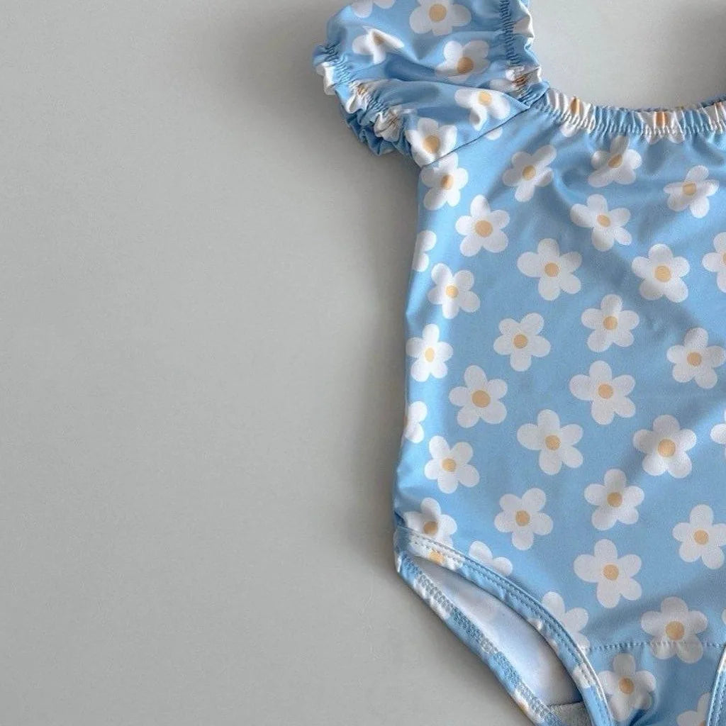 New Baby Swimsuit 2025 Summer Korean  Ins Infant Jumpsuit Seaside Climbing Suit Swimming Clothes wiht Hat