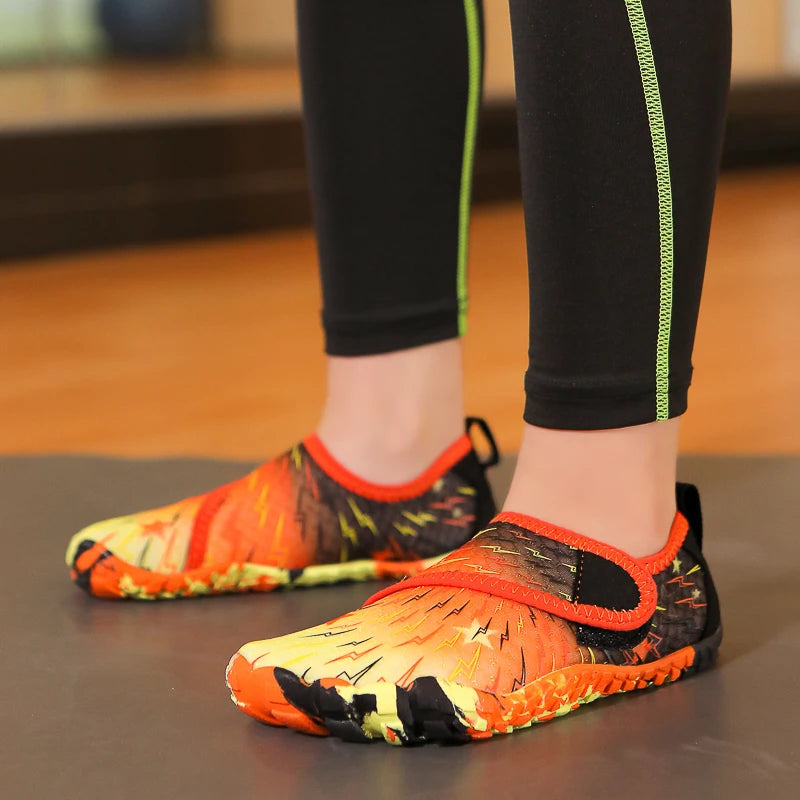 Kids Barefoot Beach Shoes Adults Aqua Shoes Gym Outdoor Training Footwear Unisex Quick-Drying Breathable Sneakers Size 27-36