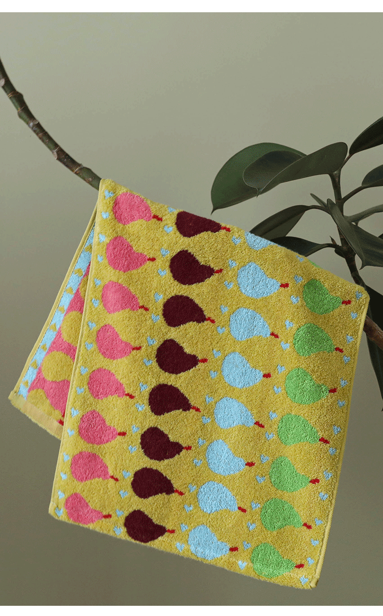 Cute Graffiti  Pears Patter Cotton Soft Face Towel for Kids Absorbent Bath Towel Comfortable Cotton Household Towel Beach Towels