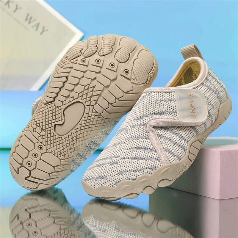 Water Shoes Kids Walking Barefoot Boy Girl Quick Dry Non-slip Beach Sneakers Children Swimming Light Aqua Shoes Outdoor Garden