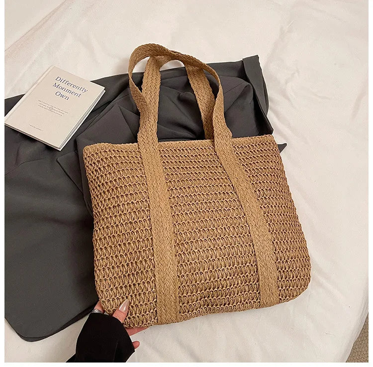 French style large capacity woven straw woven bag for women, new beach vacation shoulder bag, casual commuting tote bag