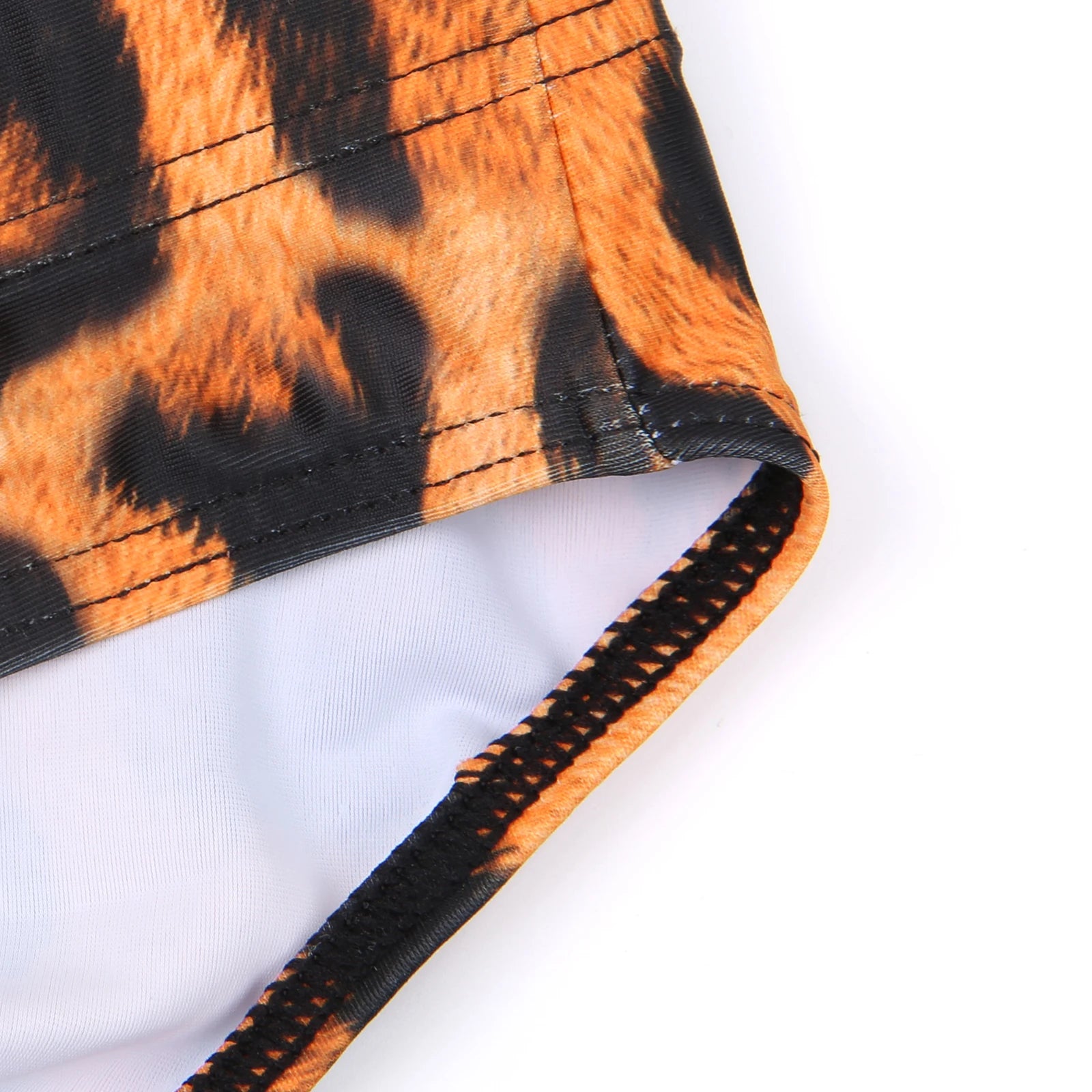 Sexy Swimwear Men Bikini Leopard Totem Swim Briefs Trunks Swimsuit Beach Shorts Bulge Pouch Swimming Bathing Suit Swimsuits