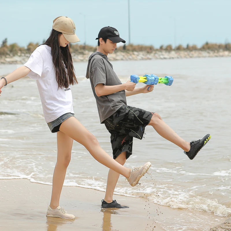 New Summer Swimming Water Shoes Unisex Beach Lightweight Soft Wading Sports Barefoot Upstream Surfing Camping Fishing Sneakers