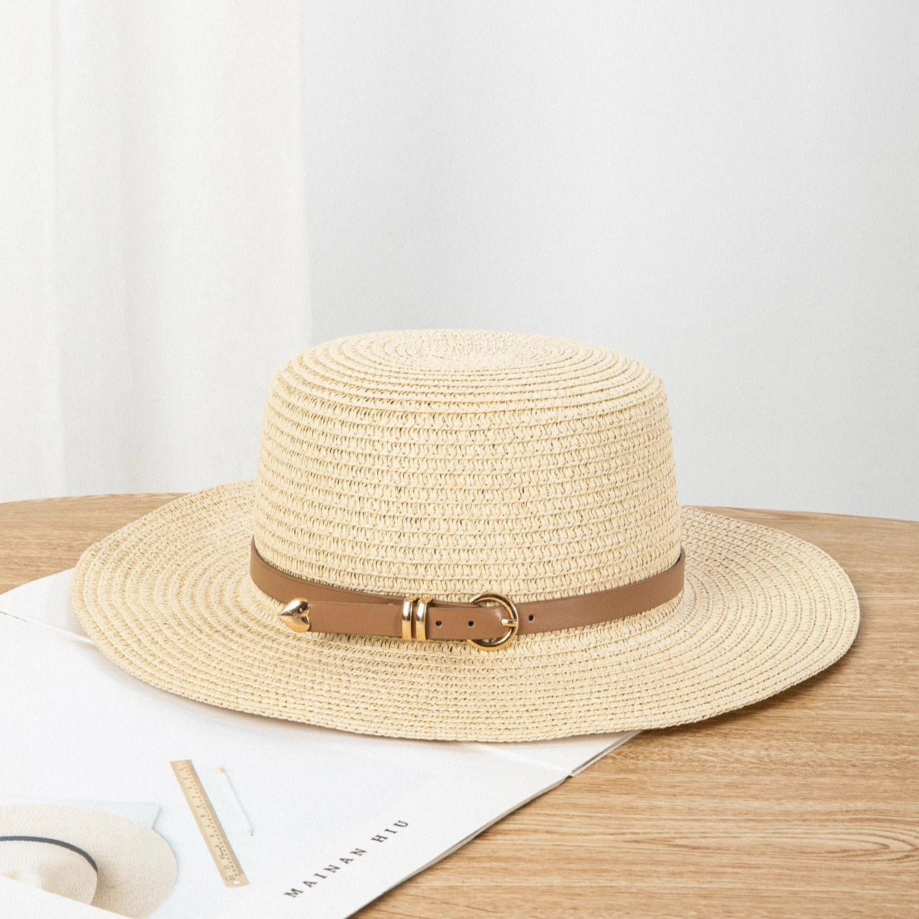 New summer and spring women's styles - Beach style - Wide-brimmed hat - - Casual vacation foldable straw hat - Sun hat