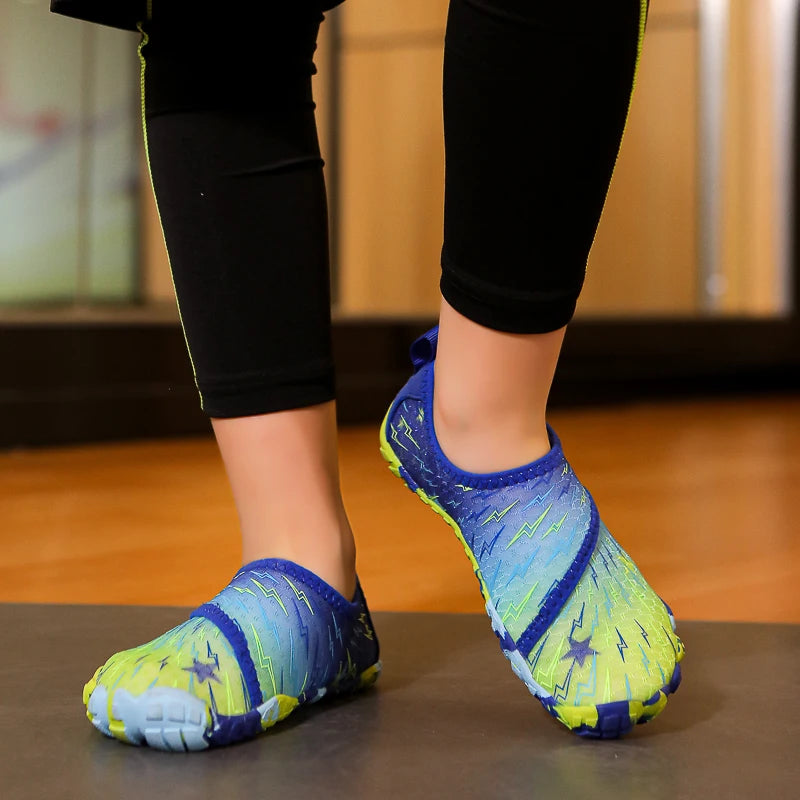 Kids Barefoot Beach Shoes Adults Aqua Shoes Gym Outdoor Training Footwear Unisex Quick-Drying Breathable Sneakers Size 27-36