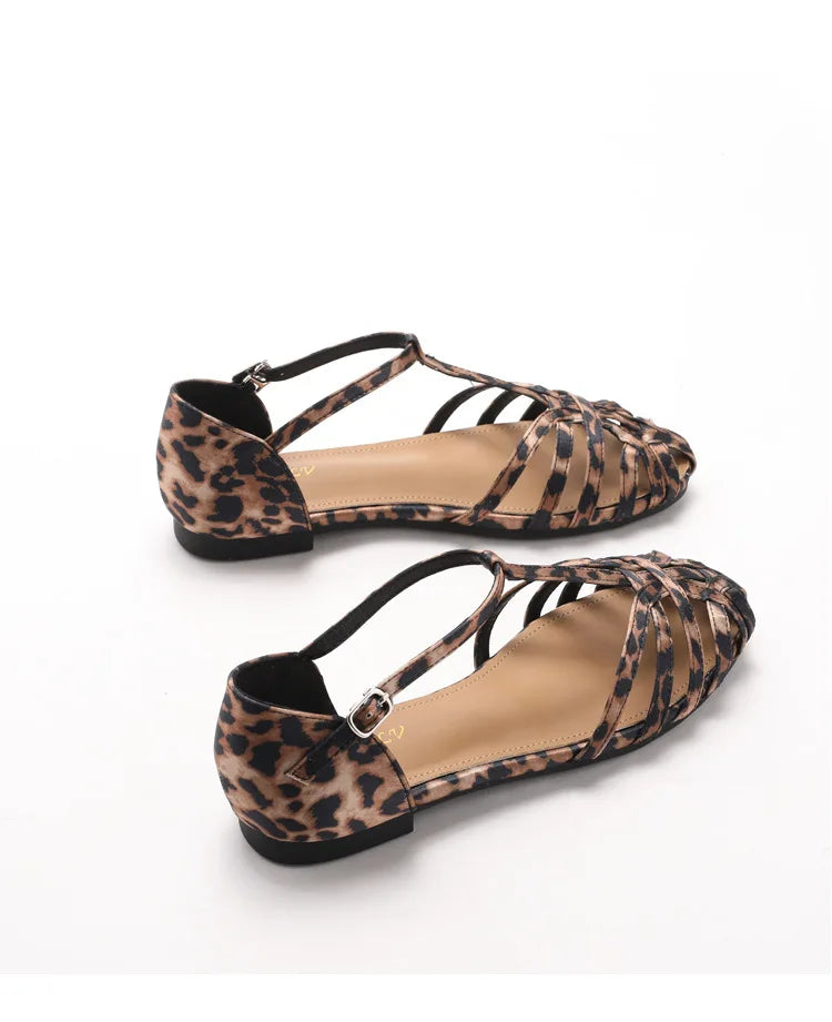 ZAROY Women's Sandals Summer Casual Footwear T-tied Cross Strap Flat Sandals Weave Hollow Roman Sandalia Zapatos сандали