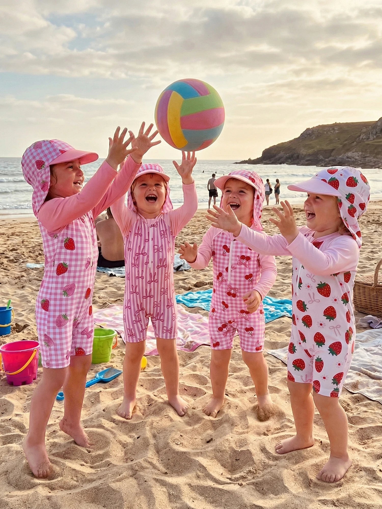 3M-3T Toddler Girl Rash Guard Swimsuit Strawberry/Bow/Cherry Print Long Sleeves Front Zipper Bathing Suit with Hat