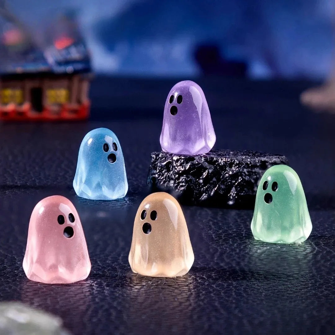 10/20/50pcs Luminous Ghost Figures - Glowing At Night Mini Action Figure Micro Landscape Miniatures, for Halloween Decoration