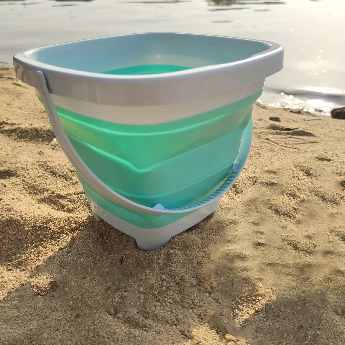 Beach Toys for Kids Sand Toys Set for Toddlers Sandbox Toys with Collapsible Bucket Shovel Rake Set Sand Molds Summer Outdoor