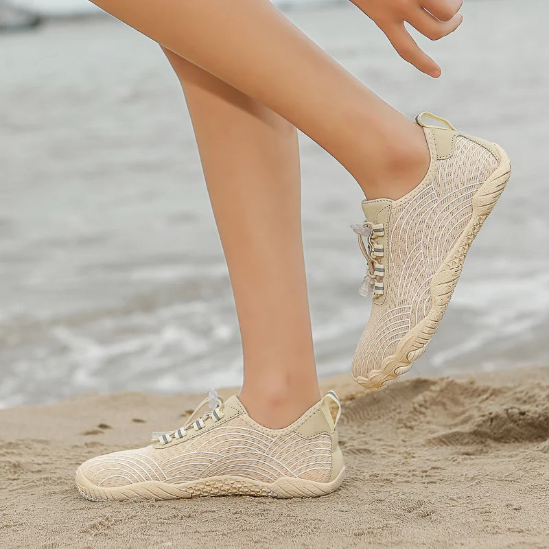 New Summer Swimming Water Shoes Unisex Beach Lightweight Soft Wading Sports Barefoot Upstream Surfing Camping Fishing Sneakers