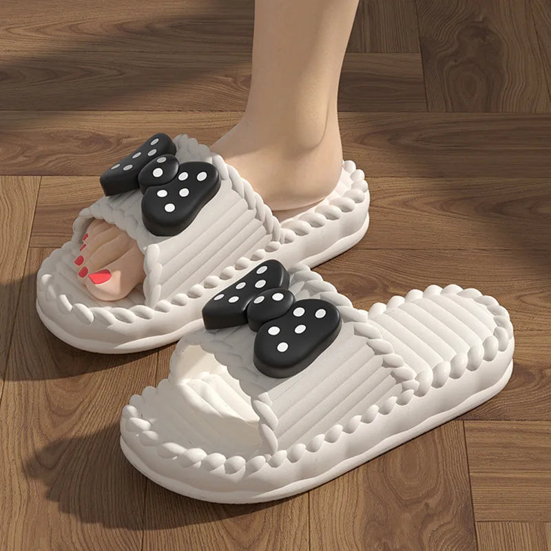 Bow Tie Slippers for Women Sweet Girls Flip Flops Outdoor EVA Non-Slip Beach Slides Comfortable Sandals Summer Fashion Slippers