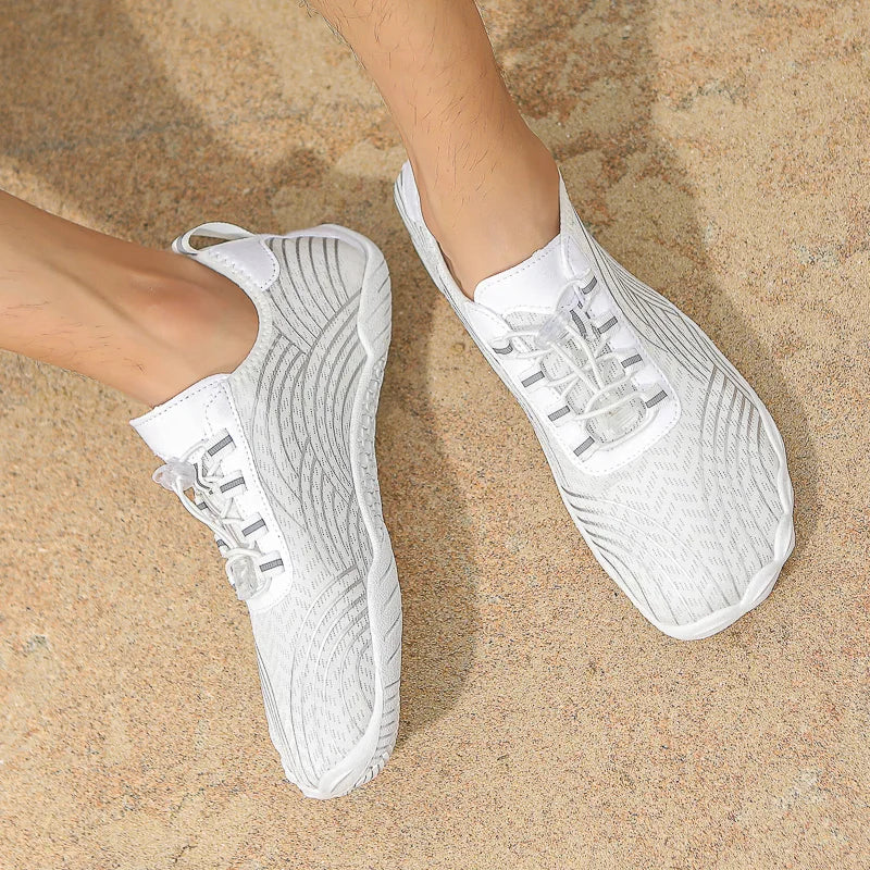 New Summer Swimming Water Shoes Unisex Beach Lightweight Soft Wading Sports Barefoot Upstream Surfing Camping Fishing Sneakers