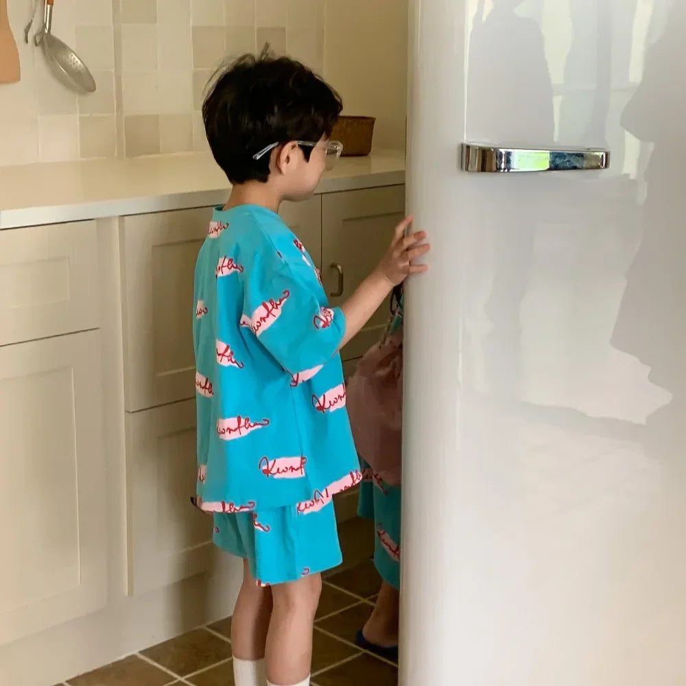 9000 Brother and Sister Clothes Summer New Korean Alphabet Graffiti Girl's Long T-shirt Dress Or Boy's Two Piece Suit