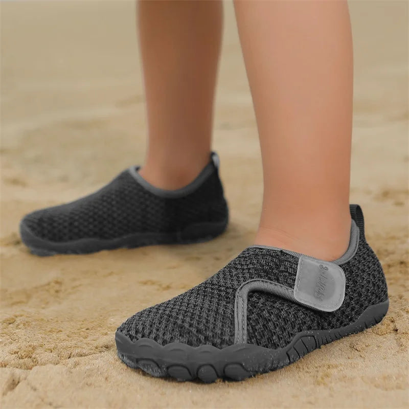 Water Shoes Kids Walking Barefoot Boy Girl Quick Dry Non-slip Beach Sneakers Children Swimming Light Aqua Shoes Outdoor Garden