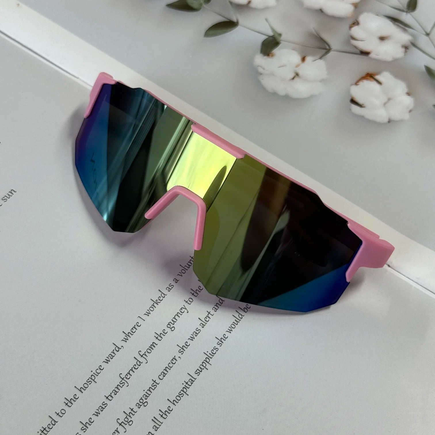 2025 New Arrival Fashion Outdoor Kids Glasses Square Frame Cycling Sunglasses Windproof UV Resistant Plastic Eyewears