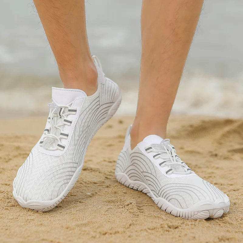 New Summer Swimming Water Shoes Unisex Beach Lightweight Soft Wading Sports Barefoot Upstream Surfing Camping Fishing Sneakers