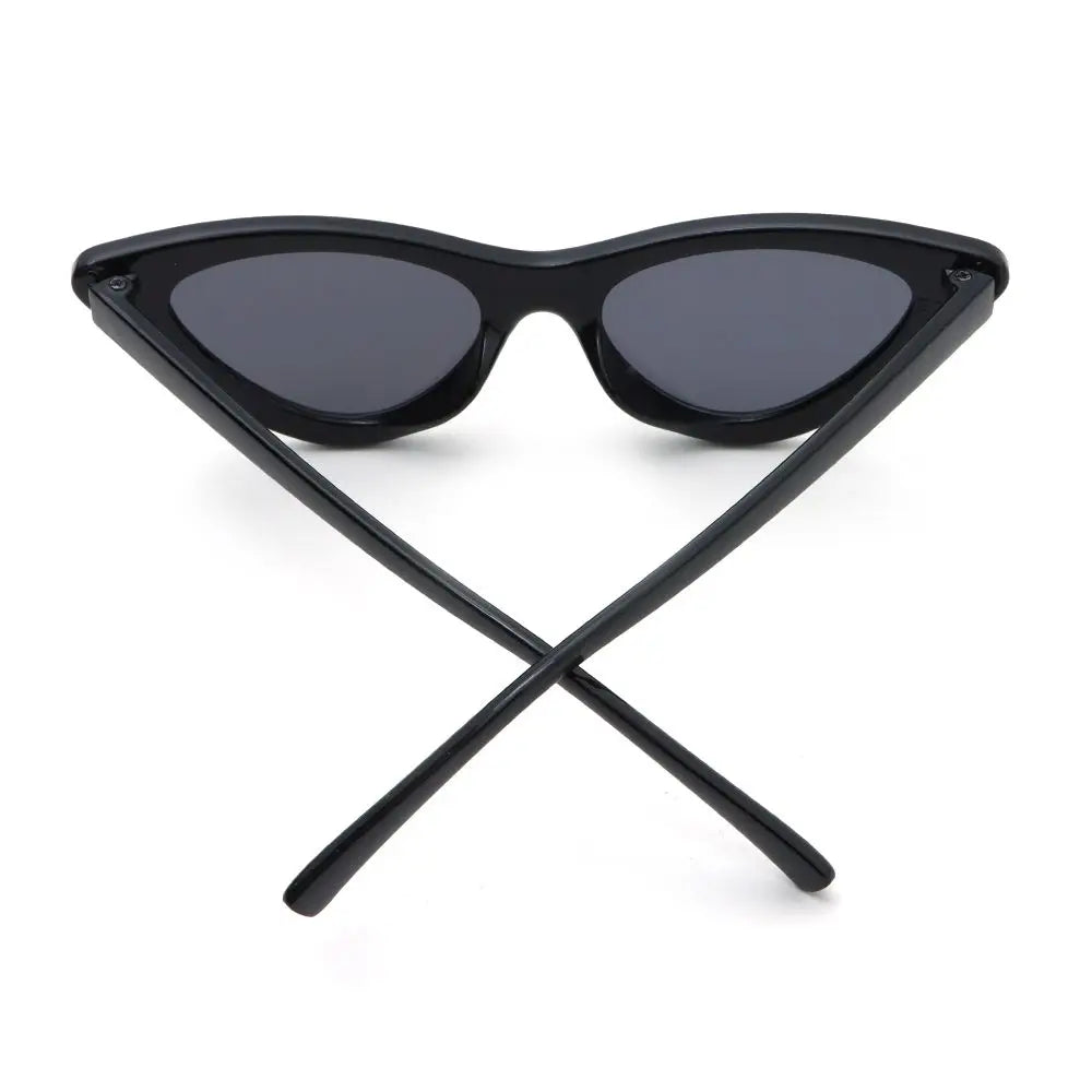 Vintage New Cat Eye Kids Sunglasses Boys Girls Small Triangle Frame Gift Sun Glasses Children Baby Oculos De Sol Infantil UV400