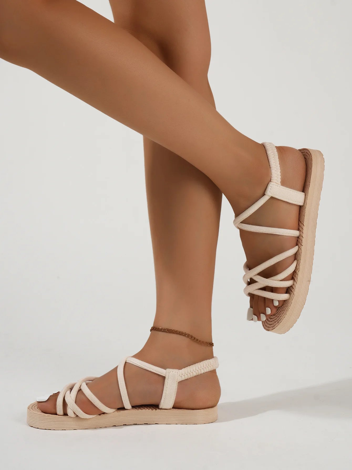 2026 New Summer Leisure Sandals For Women Flat Shoes Soft EVA Sole Light Weight Female Daily Walking Sandalias Street Footwear