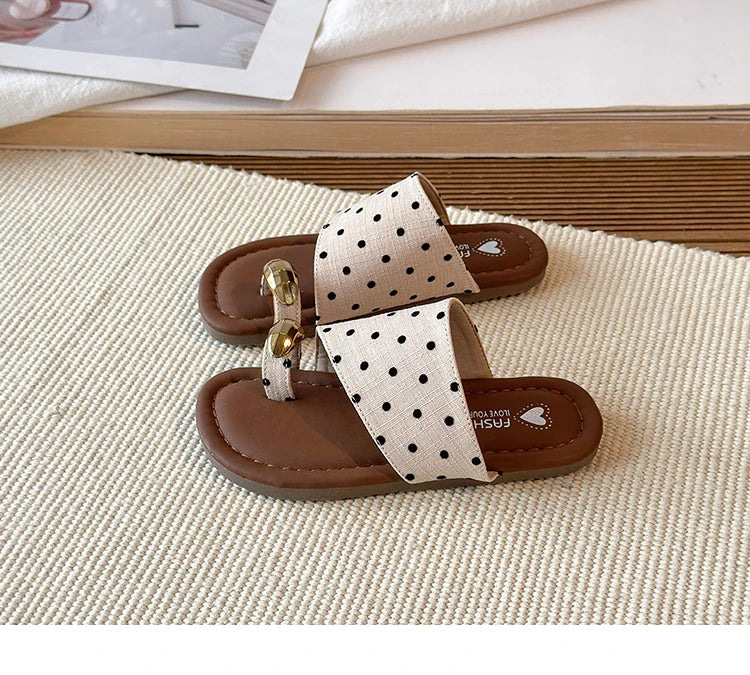 Kids Polka Dot Flip Flops Summer Open Toe Sandals with Metal Buckle Non-slip Soft Sole Beach Slippers for Girls 2026 New 26-36