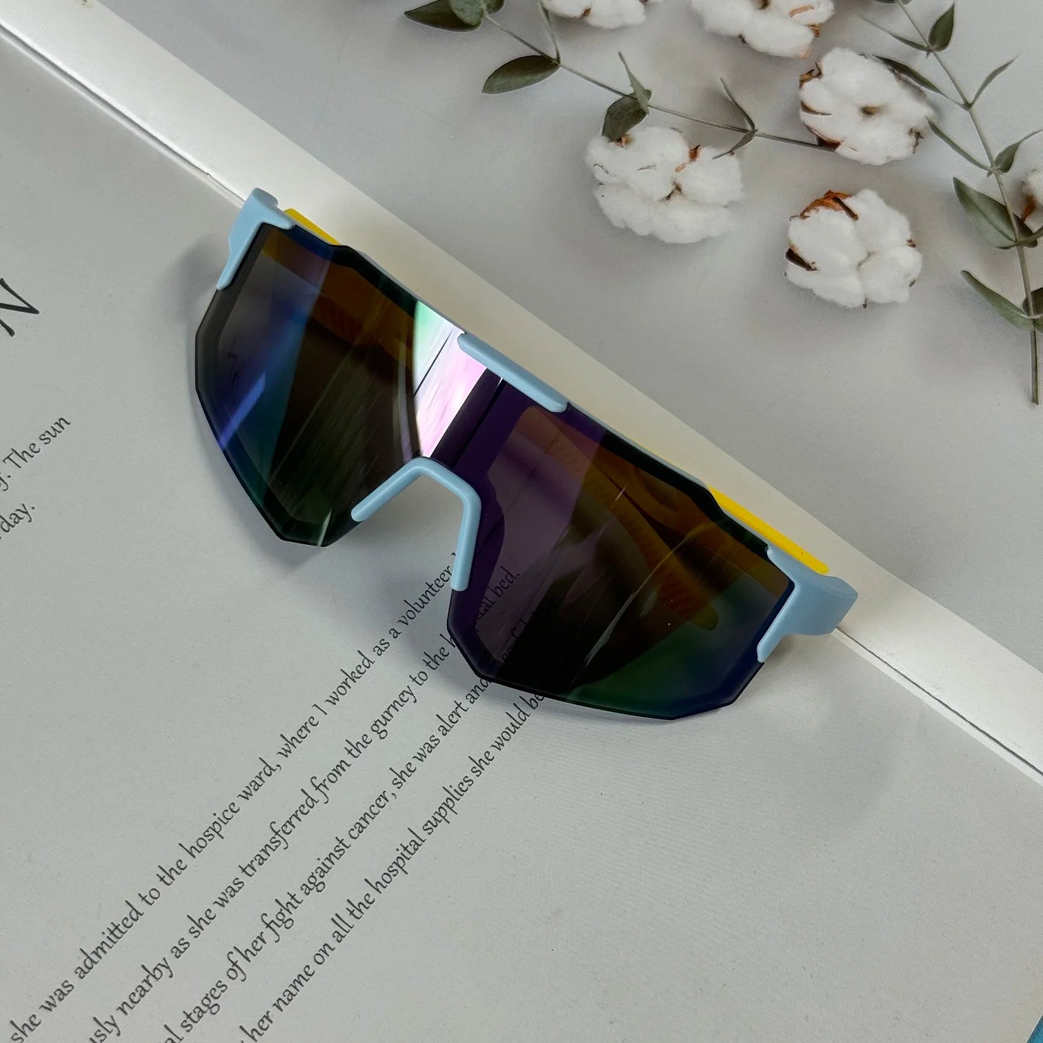 2025 New Arrival Fashion Outdoor Kids Glasses Square Frame Cycling Sunglasses Windproof UV Resistant Plastic Eyewears