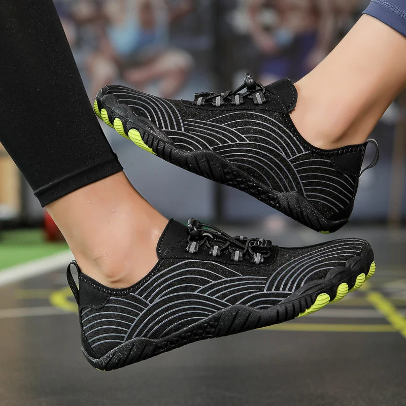 New Summer Swimming Water Shoes Unisex Beach Lightweight Soft Wading Sports Barefoot Upstream Surfing Camping Fishing Sneakers