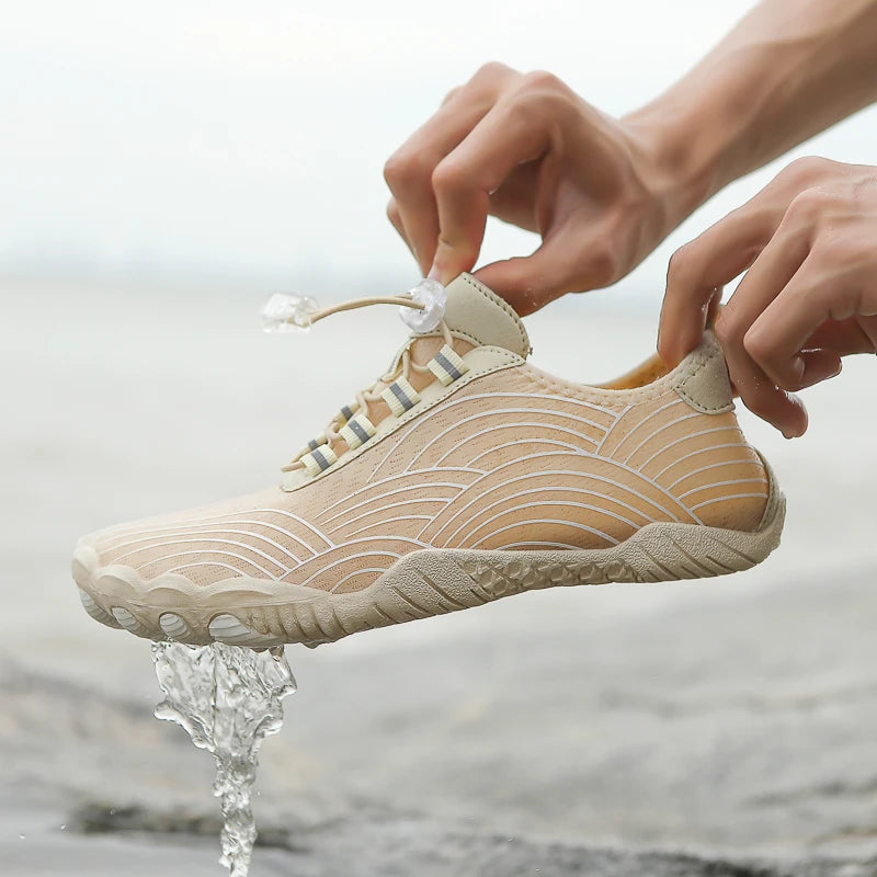 New Summer Swimming Water Shoes Unisex Beach Lightweight Soft Wading Sports Barefoot Upstream Surfing Camping Fishing Sneakers