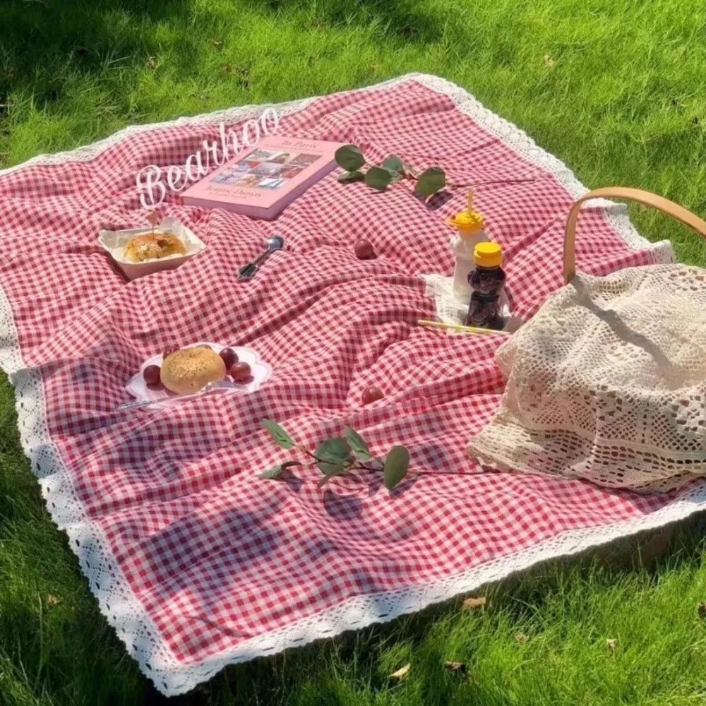 1pc Outdoor Picnic Mat, Summer Thick Waterproof Beach Blanket, Lace Red Checkered Camping Mat, Tablecloth Mat