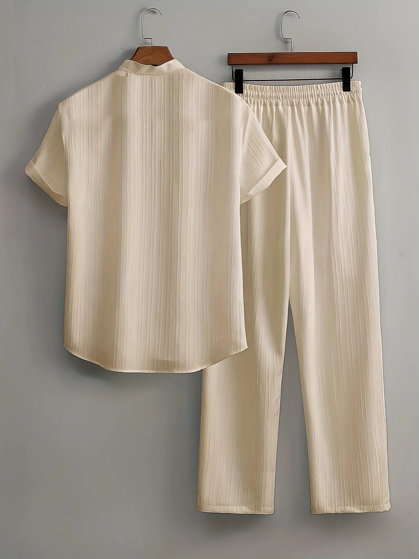 Men's Summer White Suit Outdoor Travel Suit Solid Color Vertical Strip Lapel Short-sleeved Shirt Drawstring Pants Two-piece Set