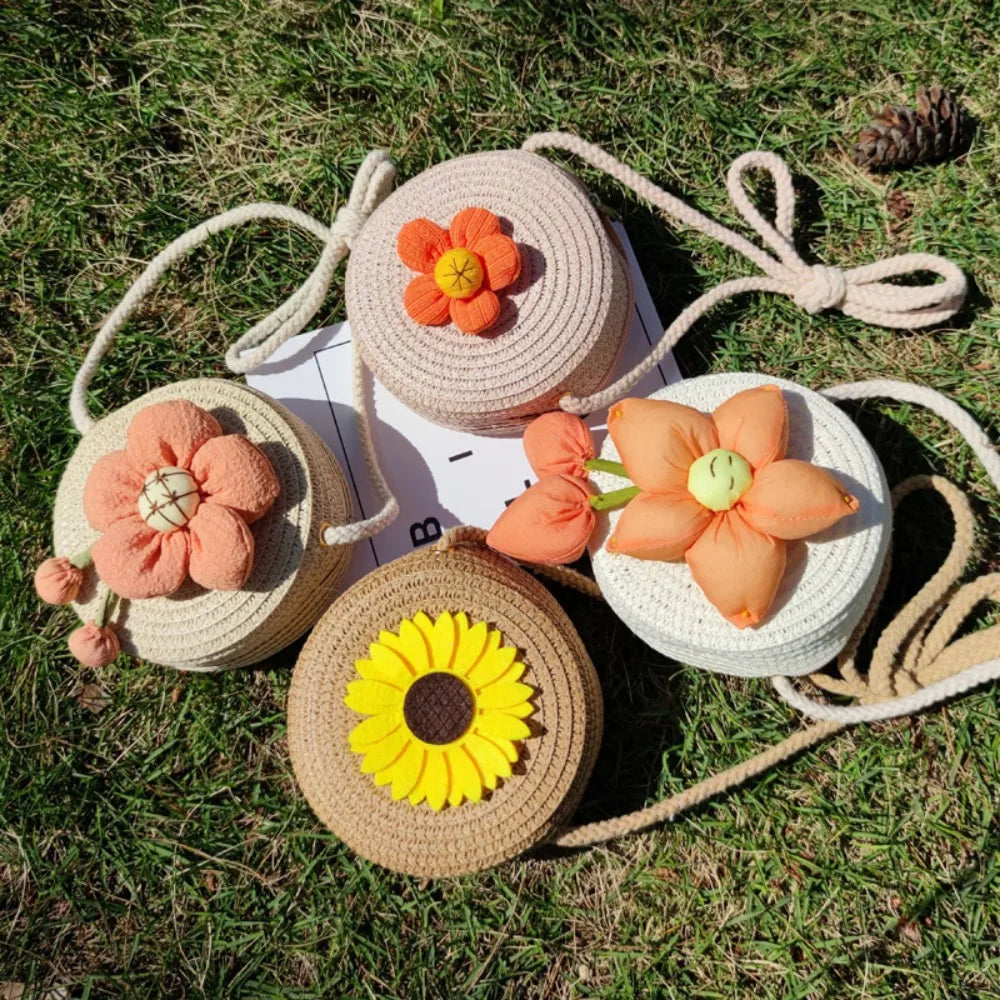 Flower Straw Baby Bags Handmade Summer Beach Women Girls Shoulder Bag Messenger Bag Kids Keys Coin Purse Princess Mini Handbag
