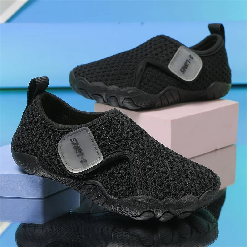 Water Shoes Kids Walking Barefoot Boy Girl Quick Dry Non-slip Beach Sneakers Children Swimming Light Aqua Shoes Outdoor Garden