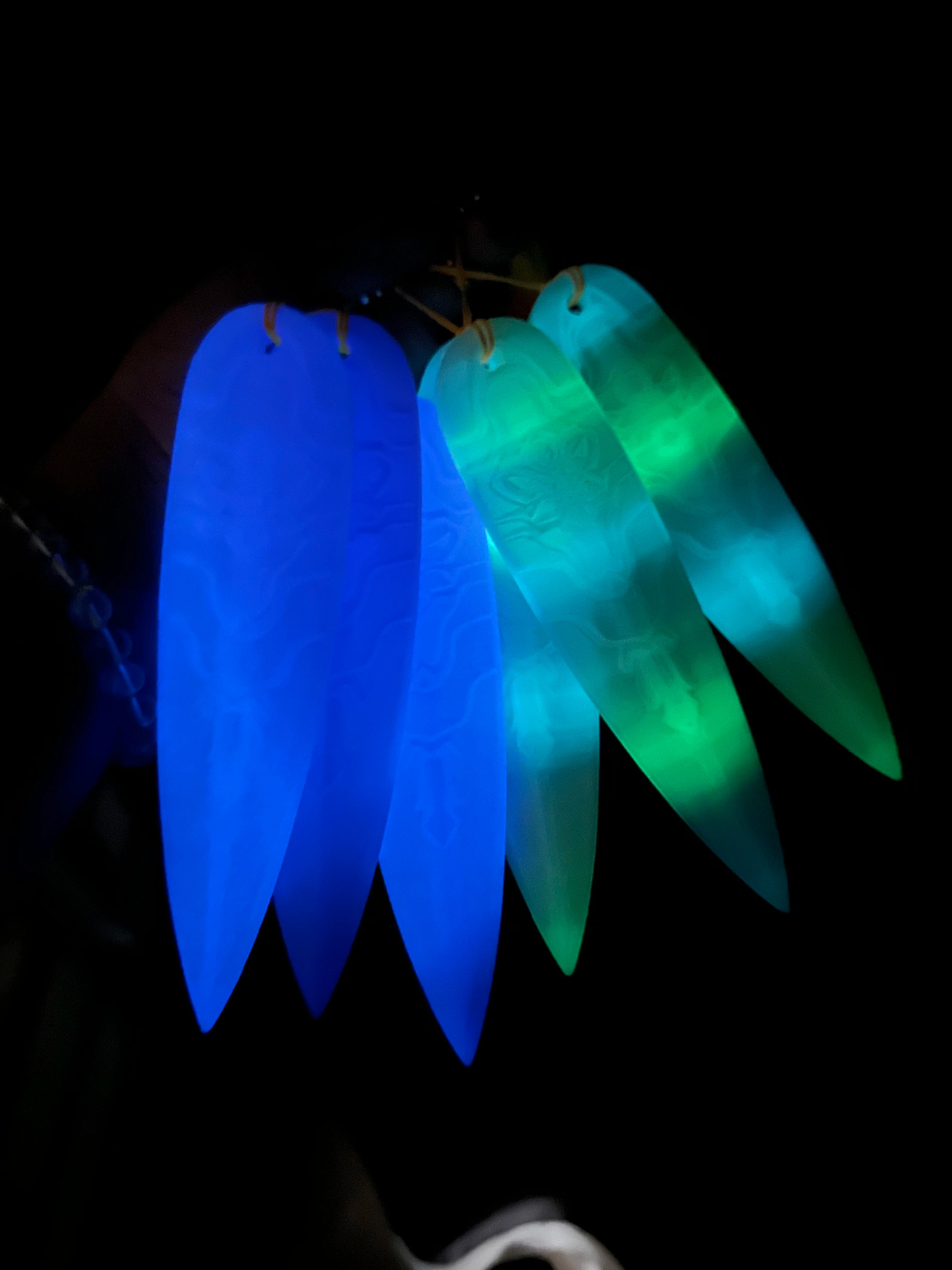 Girls Noctilucent Cosplay Lights Dart Weapons Roleplay Props for Women Girls Group Idol Halloween Carnival Costume Accessories