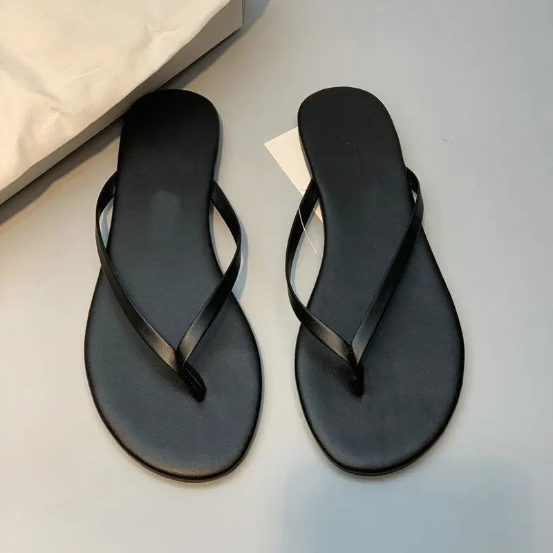 Women Flip Flops 2026 Summer New Comfortable Breathable Soft Bottom Beach Muje Lightweight Fashion Outdoor Slip on Casual Flats