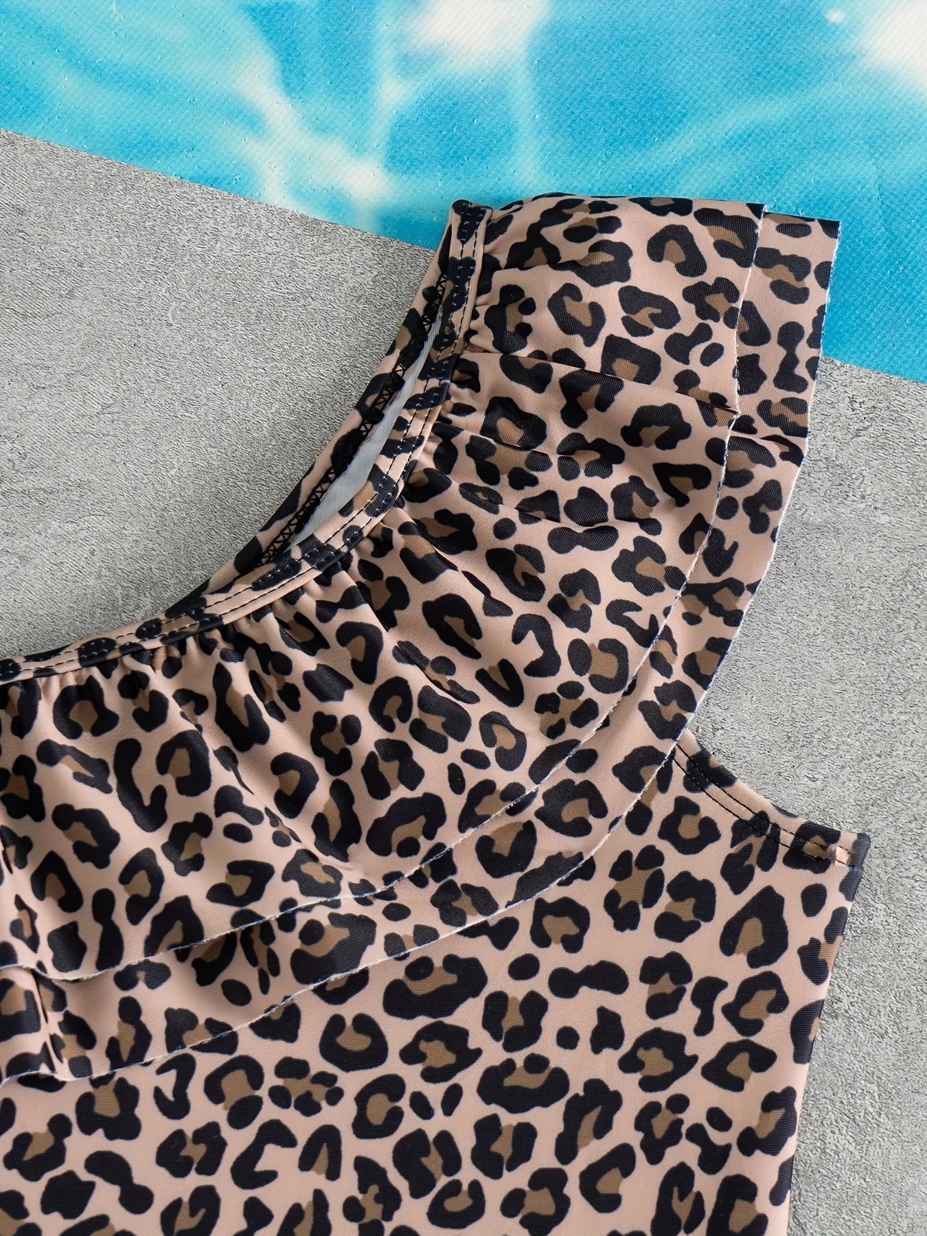 Girls' Off-Shoulder Ruffled One-Piece Swimsuit Children's Leopard Print Pool Beachwear