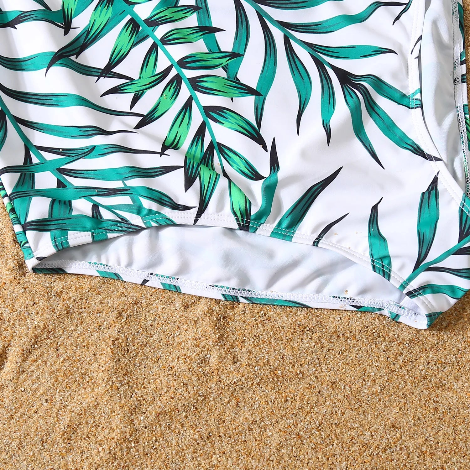 New Family Matching Outfits Leaf Printed Matching Swimsuit Family Look Floral Full Print Multi-color One-piece Matching Swimwear