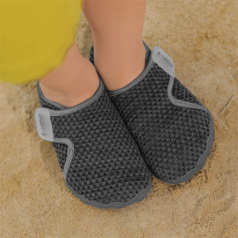 Water Shoes Kids Walking Barefoot Boy Girl Quick Dry Non-slip Beach Sneakers Children Swimming Light Aqua Shoes Outdoor Garden