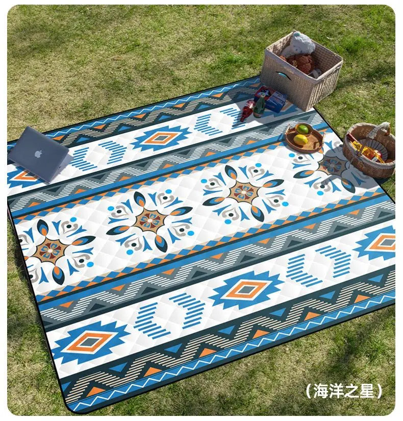 Waterproof Picnic Blanket, 200x200CM Large Beach Blanket Outdoor Picnic Mat, Beach Mat with Carrying Handle for Camping, Beach