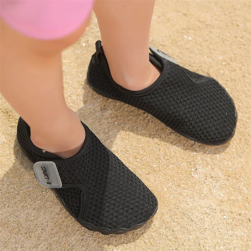 Water Shoes Kids Walking Barefoot Boy Girl Quick Dry Non-slip Beach Sneakers Children Swimming Light Aqua Shoes Outdoor Garden