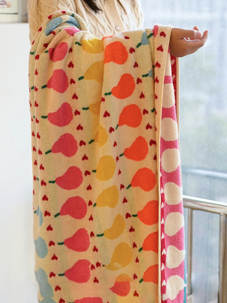 Cute Graffiti  Pears Patter Cotton Soft Face Towel for Kids Absorbent Bath Towel Comfortable Cotton Household Towel Beach Towels
