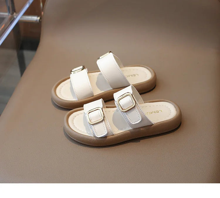 New Summer Slippers Boy Fashion Thick Bottom Flip Flops for Children Cut-outs Girls Beach Shoes