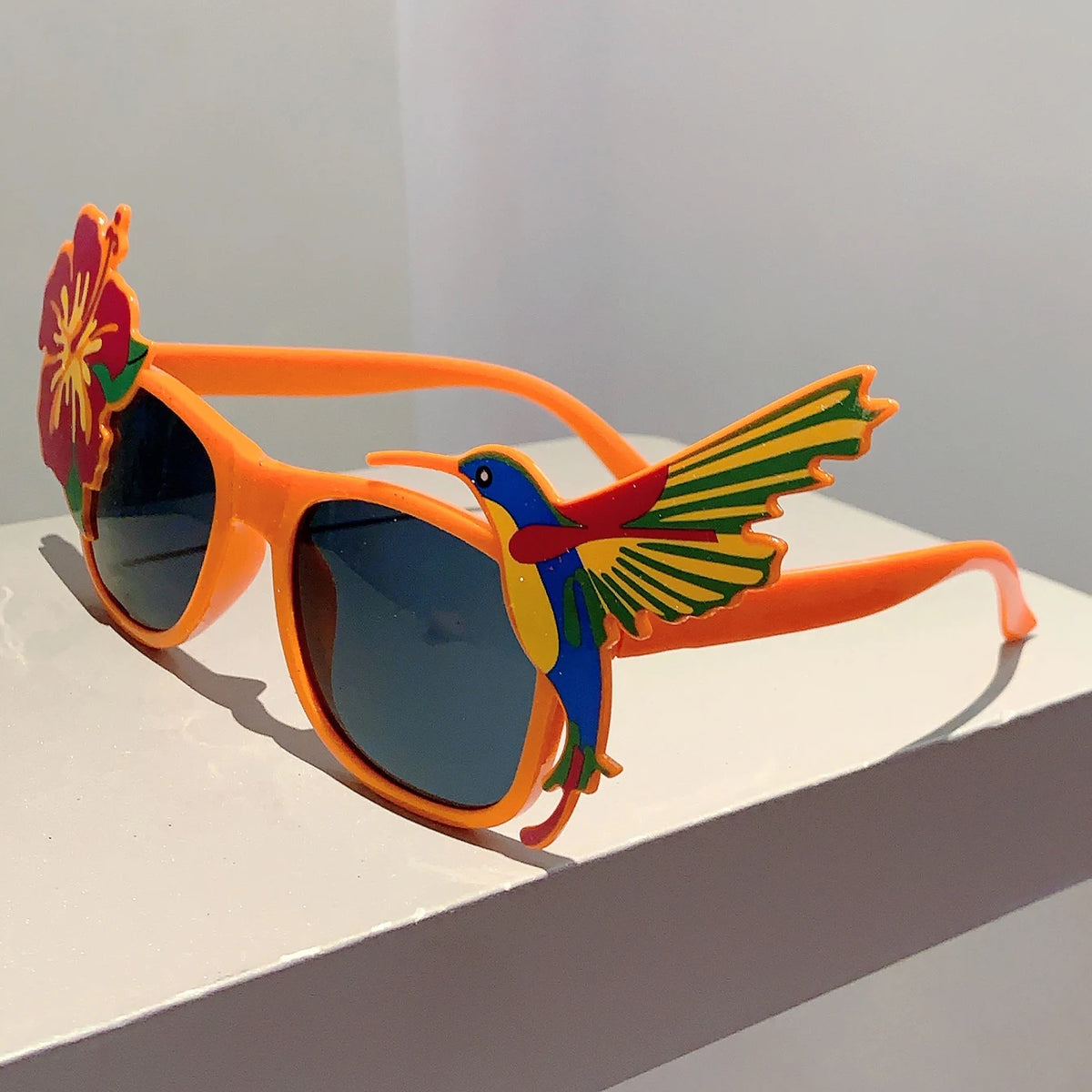 KAMMPT Novelty Party Shades Fun Hawaiian Tropical Fancy Photo Props Eyewear Summer Beach Party Decor Crazy Glasses for Adults