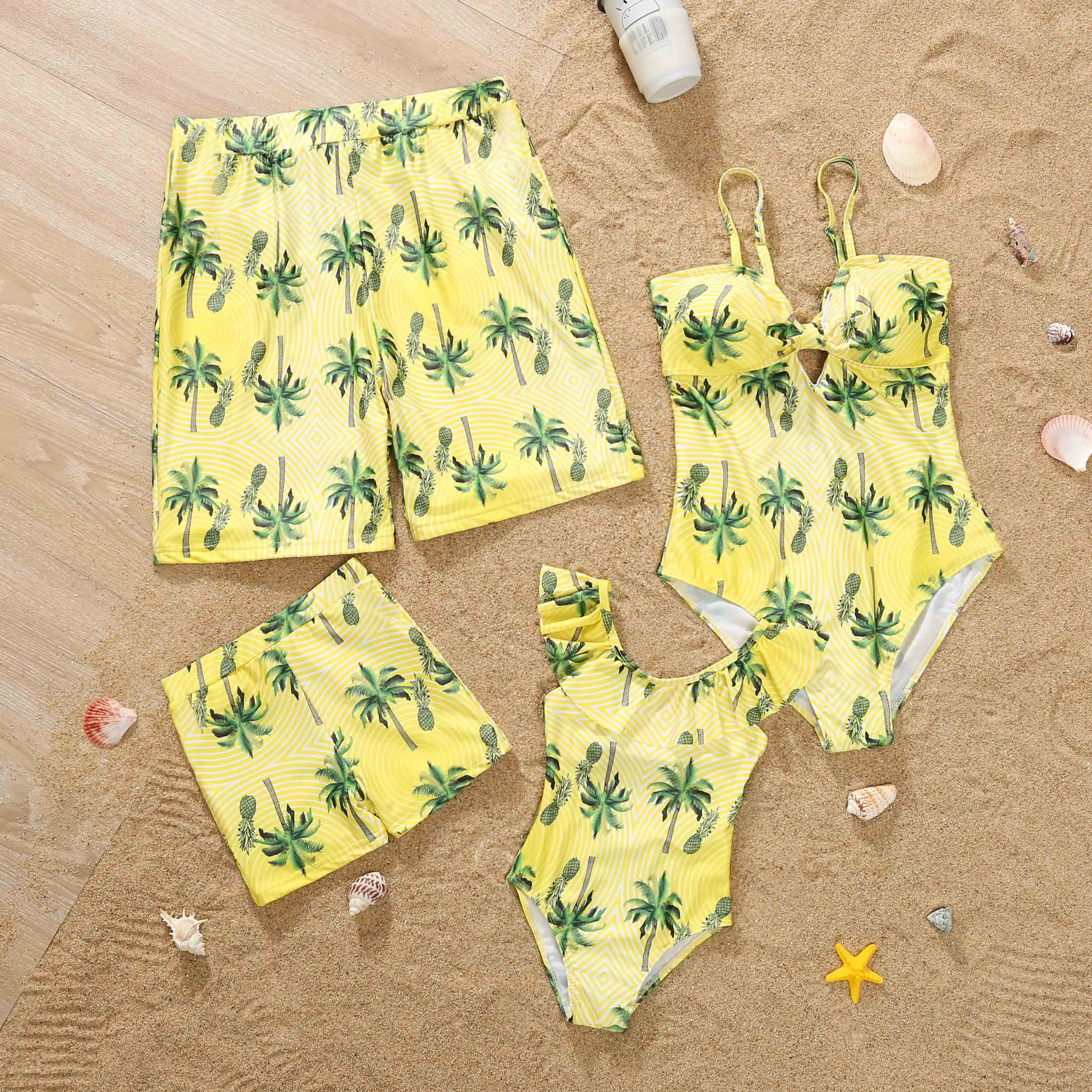 Family Matching Outfits Coconut Tree Print Holiday Look Beachwear Adult Kids Swimsuit Women Girls One-piece Suit Men Boys Shorts