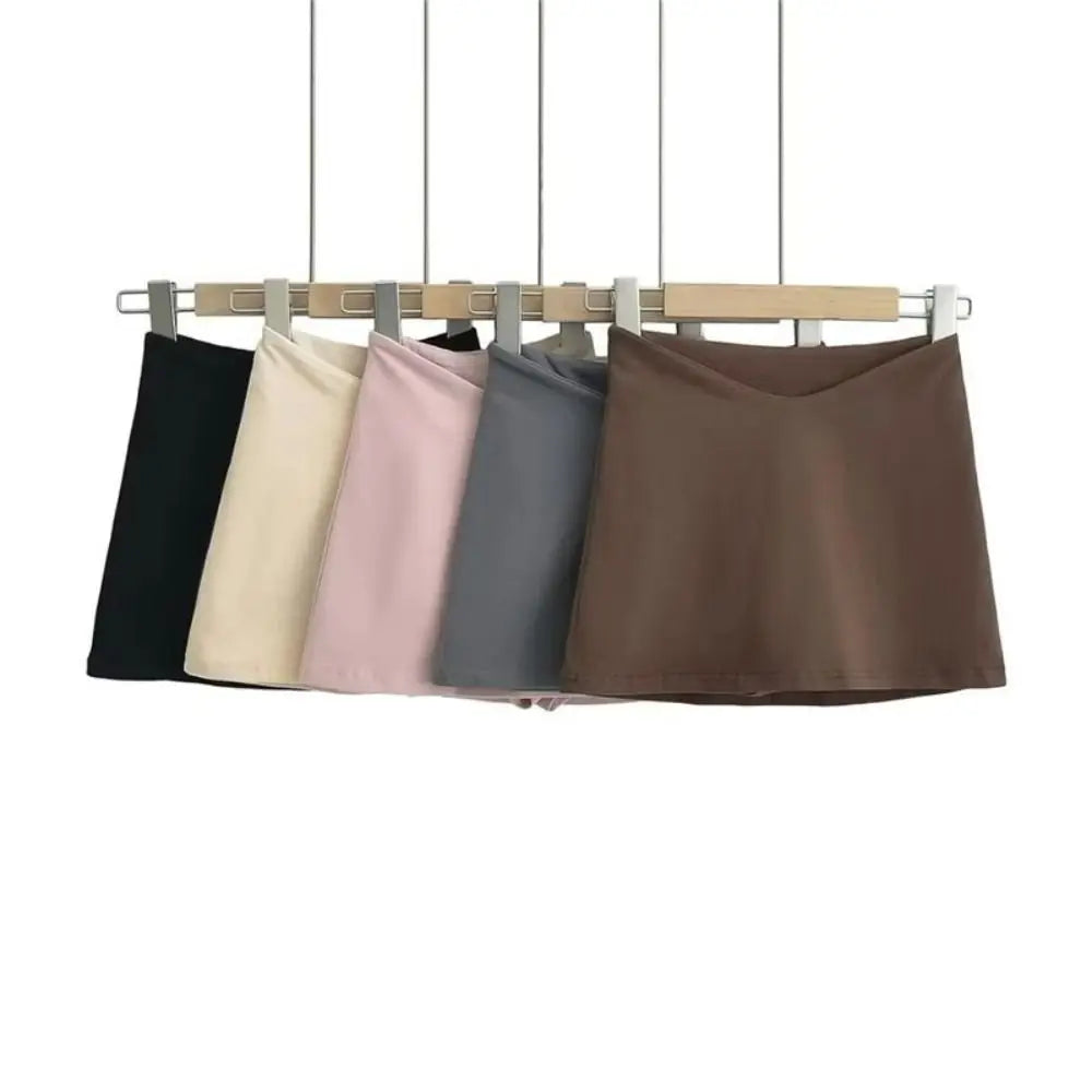 Simple Y2K A-line Short Skirt Low Waist V-shaped Waist Mini Skirts Solid Korean Style Spicy Girl Skirts Beach