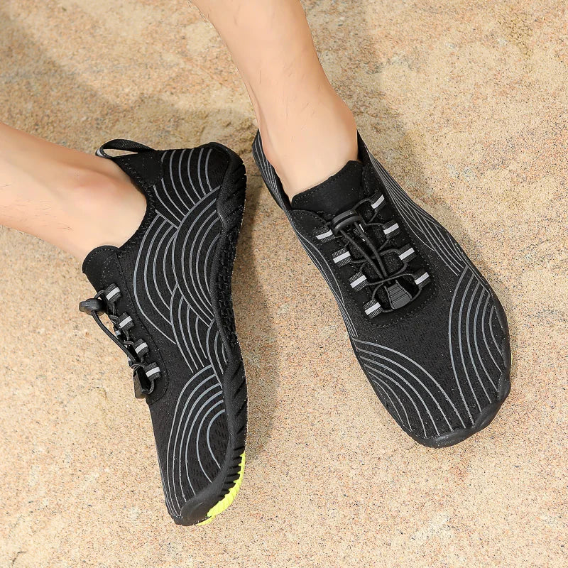 New Summer Swimming Water Shoes Unisex Beach Lightweight Soft Wading Sports Barefoot Upstream Surfing Camping Fishing Sneakers