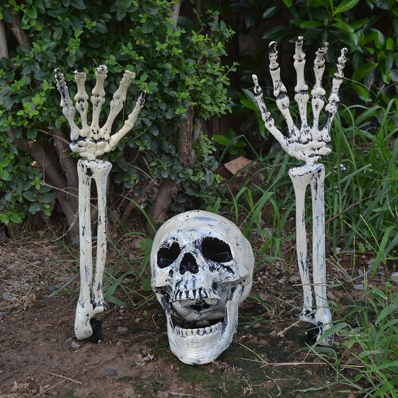 1/6pcs Skeleton Bone Garden Ground Stakes Skull Head & Hand for Halloween Home Yard Ground Insert Holiday Party Decor Ghost Hand